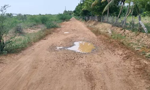 சாலை சீரமைக்கப்படுமா?
