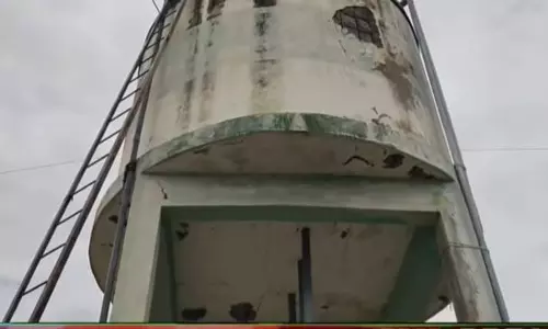 மேல்நிலை நீர்த்தேக்க தொட்டி சீரமைக்கப்படுமா? மேல்நிலை நீர்த்தேக்க தொட்டி சீரமைக்கப்படுமா?